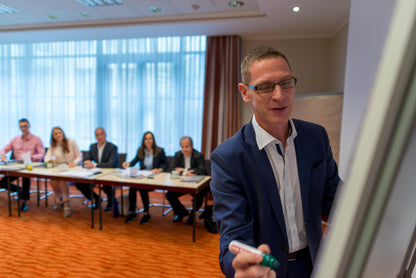 KI in a Nutshell – Dein KI-FÜHRERSCHEIN (Online Seminar)