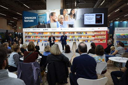 Buch "KI und Bots im Alltag" / Taschenbuch / 278 Seiten (Springer-Verlag)